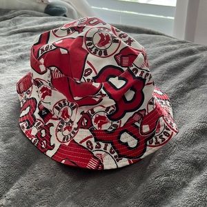 Red Sox bucket hat
